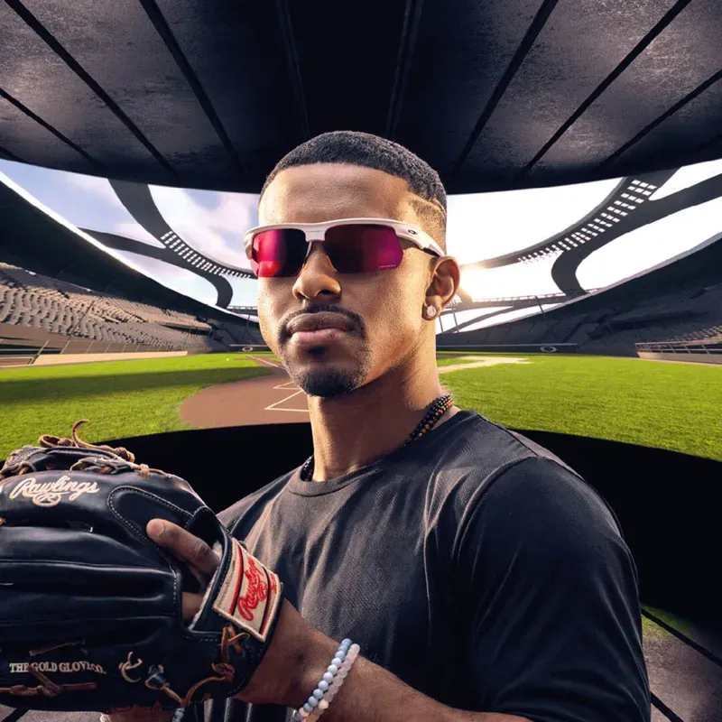 Oakley Bisphaera OO9400-10 In Prizm Field Lenses/Matte White Frame