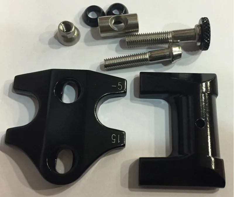 Giant TCR Advanced 2 Seat Pin Bolt Set G16SP1 STL 1B1721G16SP101A