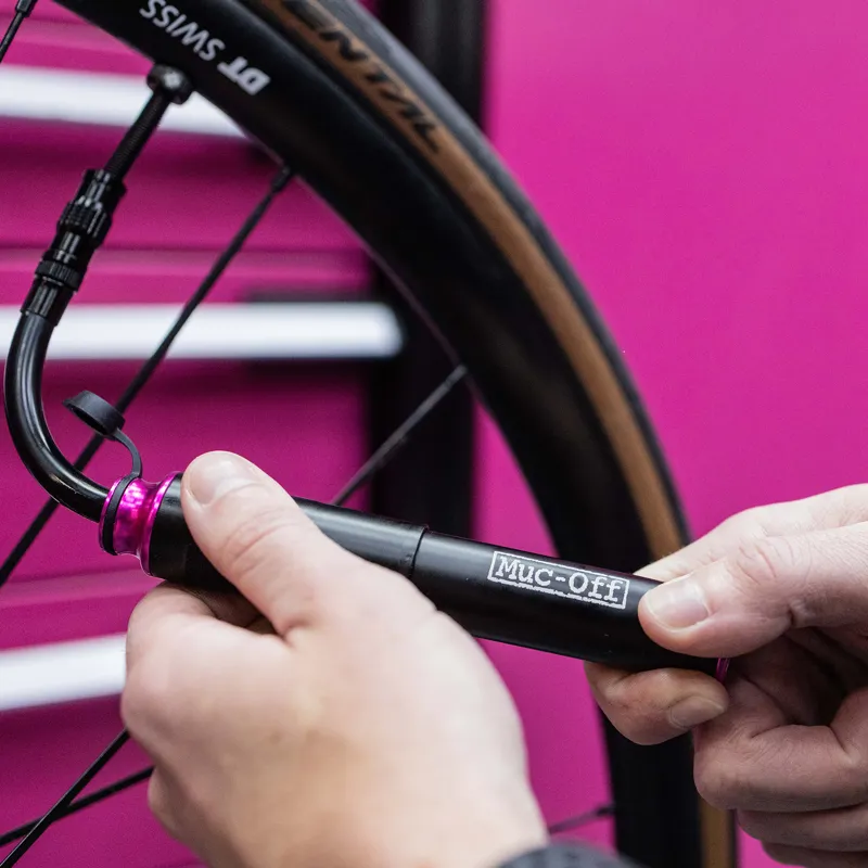 Muc-Off  AirMach Mini Pump-1