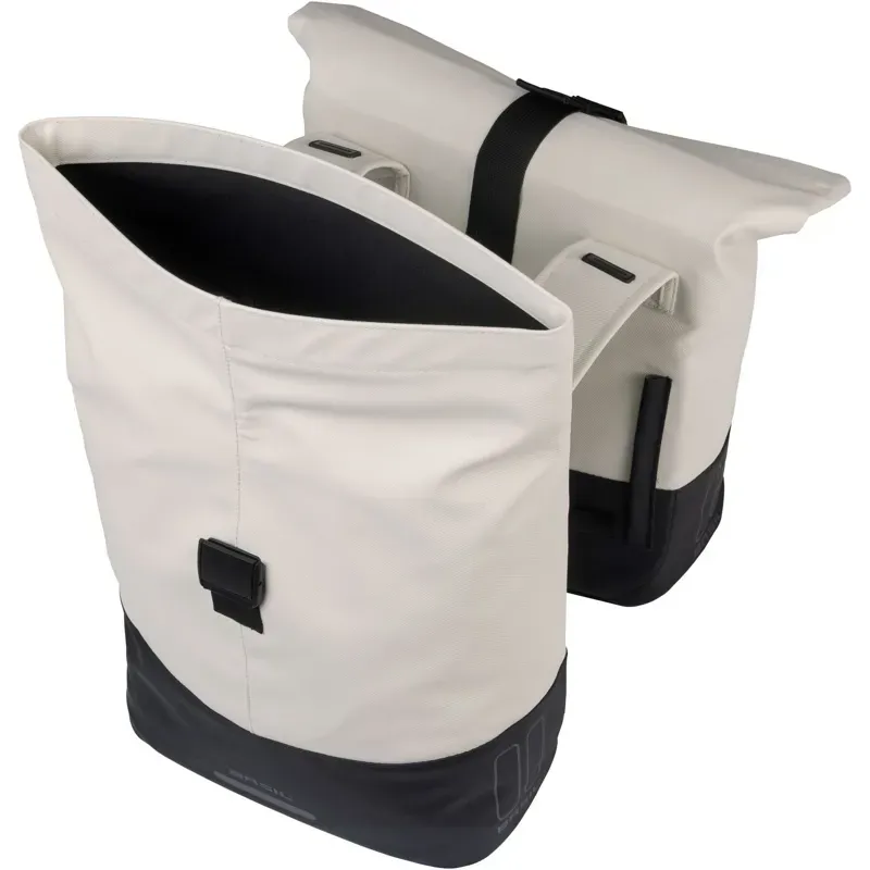 Basil Cove 28-32l Double Pannier Bag in Off-White/Black-2