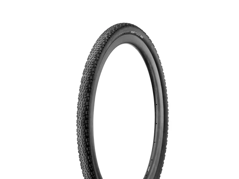 Giant Crosscut Grip 1 700x45c Tire in Black-1