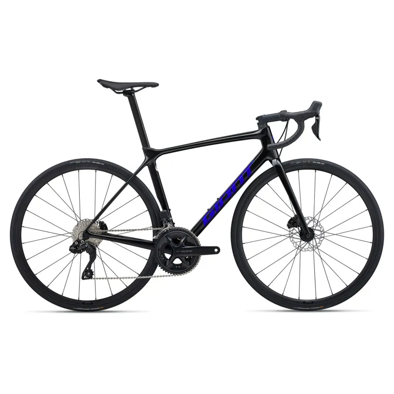 Giant TCR Advanced Disc 1 Performance Road Bike in Carbon
