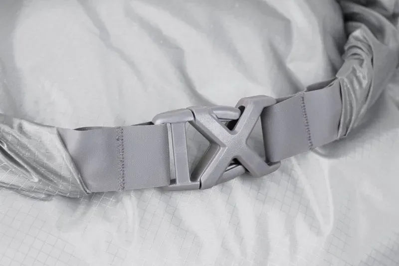 Lifeventure Ultralight 15l Dry Bag in Grey-2