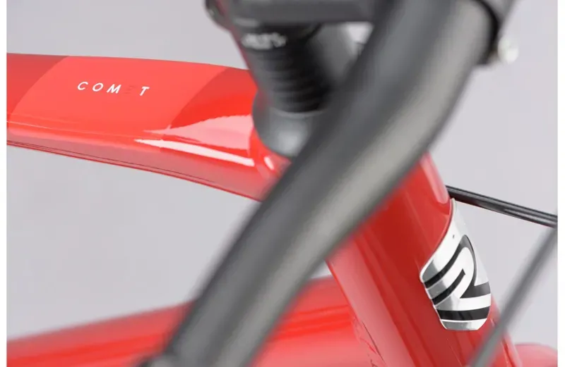 2021 Ridgeback Comet Hybrid Bike in Red-2