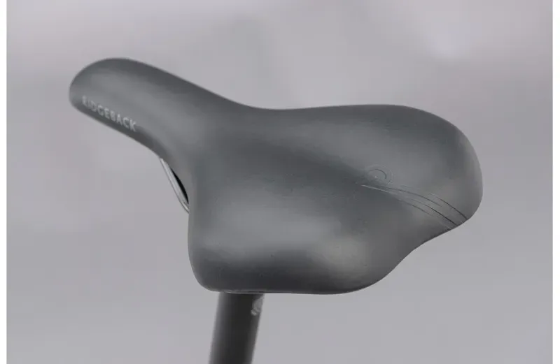 Ridgeback Motion Open Frame Hybrid Bike in White-7