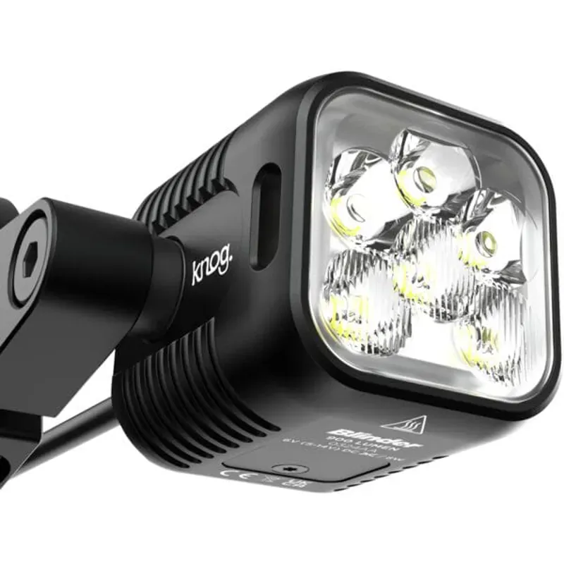 KNOG LIGHT Blinder E 900 Black front 900 lumen-4