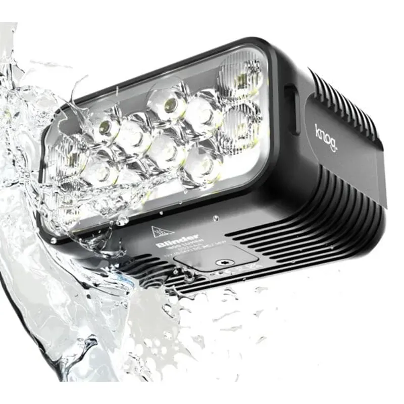 KNOG LIGHT Blinder E 1800 Black front 1800 lumen-4