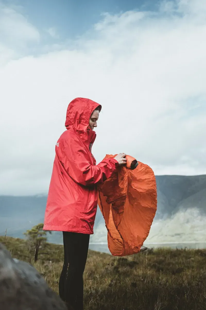 Lifesystems SURVIVE LS Ultralight Shelter Orange 2-2