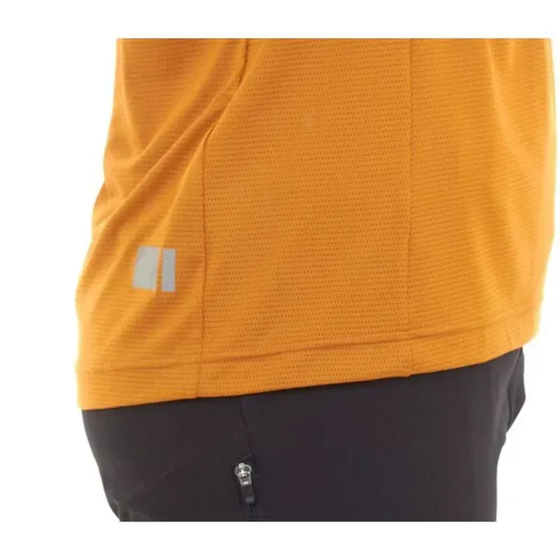 Madison Flux Women's DWR Stretch Trail Short In Black-1