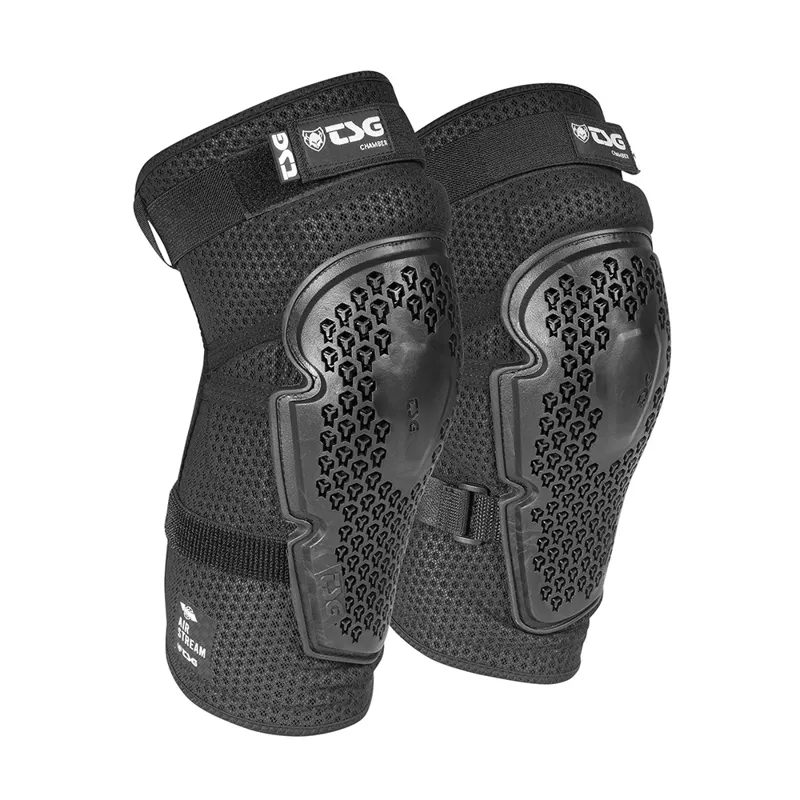 TSG Chamber Kneeguards in Black