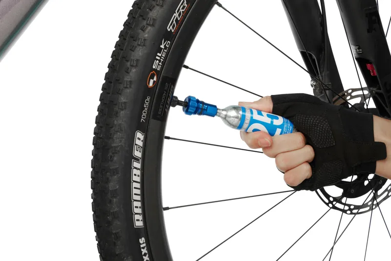 Giant Control Blast Mini Pump With CO2 Black 25g-1