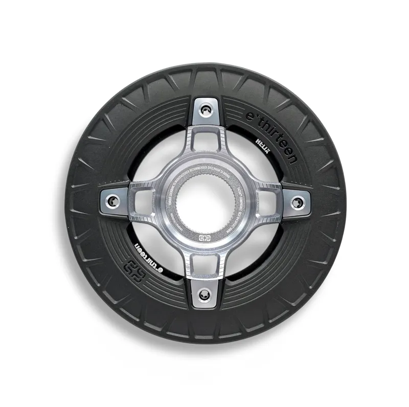 ethirteen Turbocharger Race 104BCD espec Spider Bashguard and Chainring Fazua