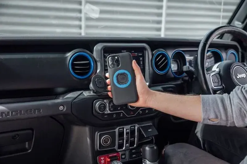 Quad Lock Car Dash Mount in Black-2