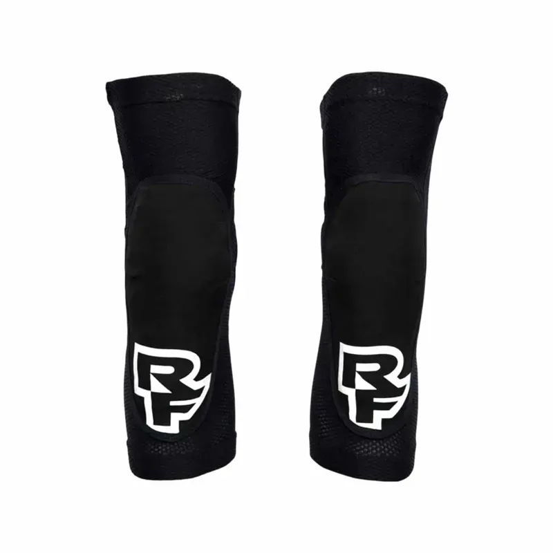 2021 Race Face Covert Knee Guard in Black