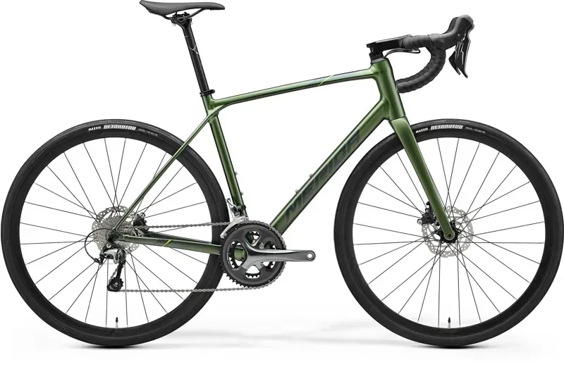 Merida Scultura Endurance 300 Road Bike In Green/Green-Silver