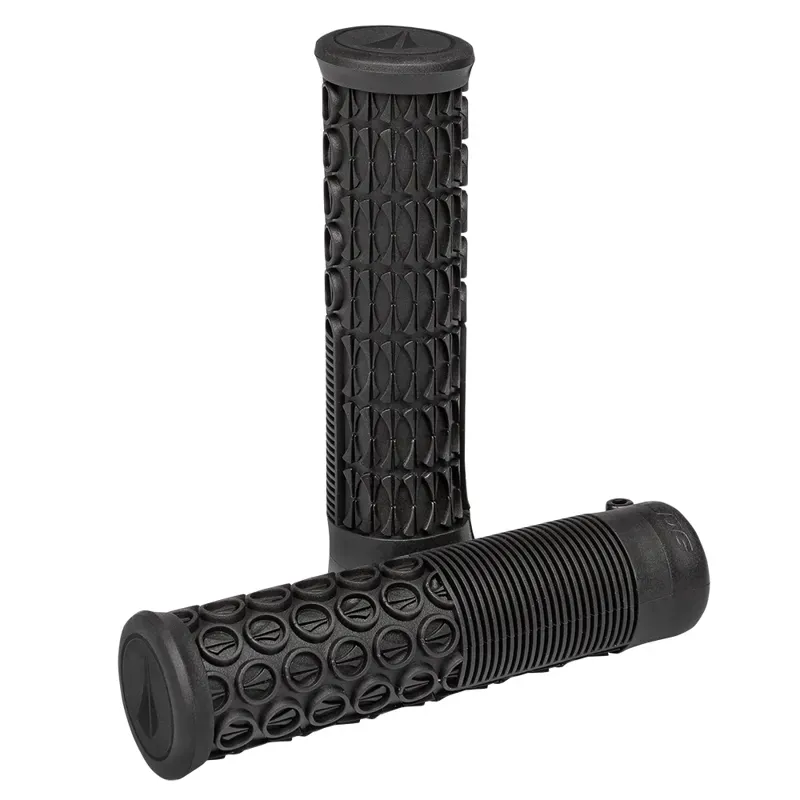 SDG Thrice Lock-On Grip in Black