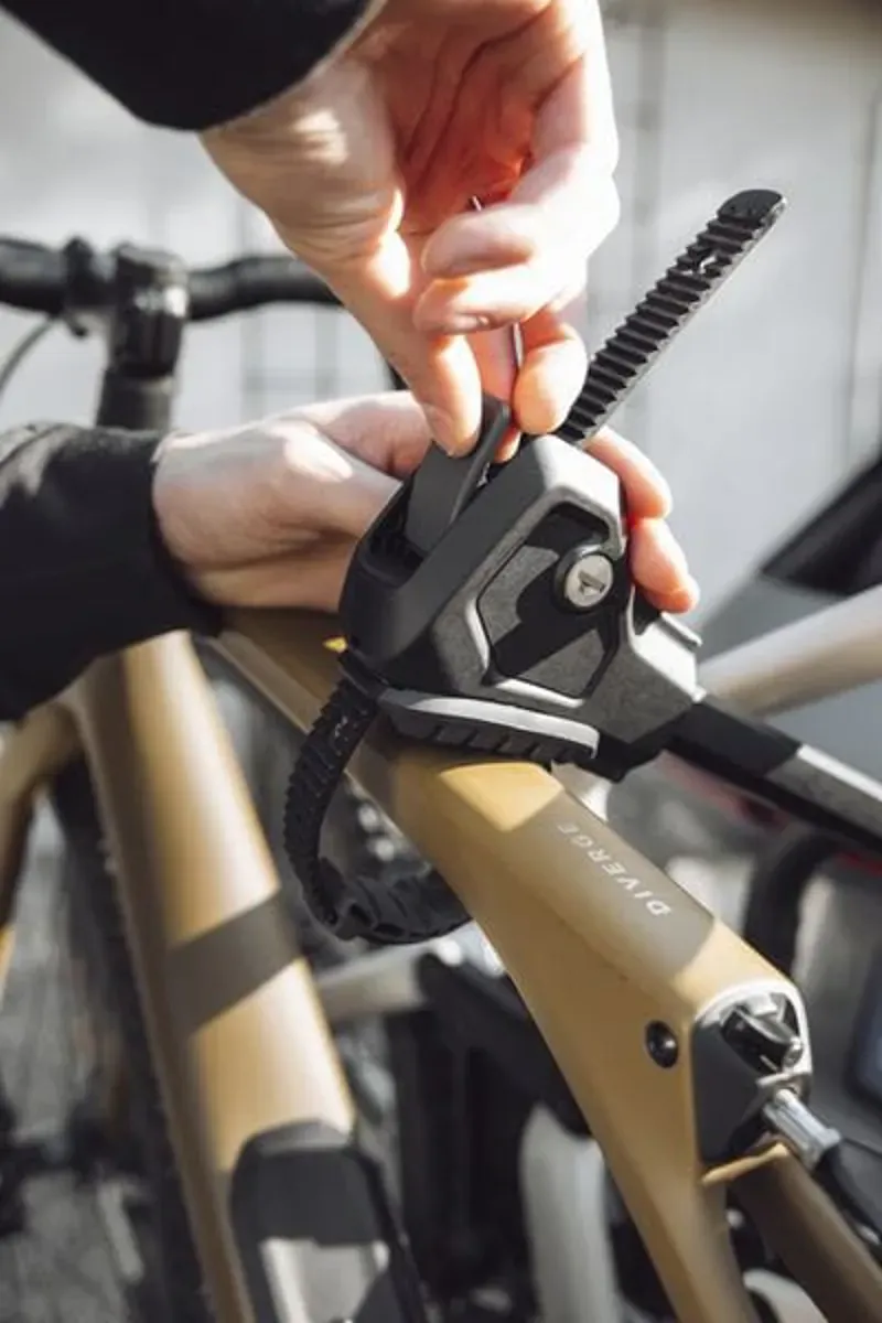 Thule Easyfold 3 Towbar Car Rack 3 Bike-4