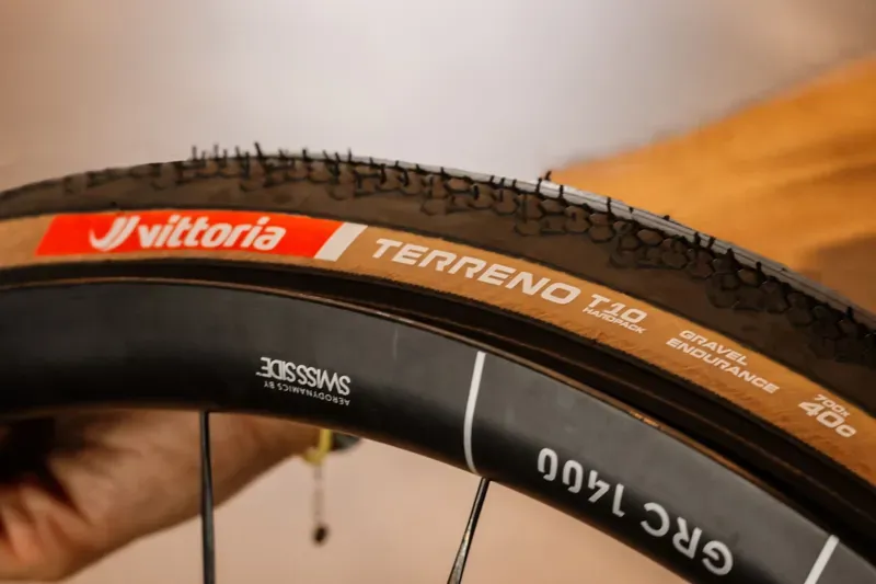 Vittoria Terreno T10 Hardpack 700 Gravel Endurance Brown G2.0 Tubeless Ready Tyre-4