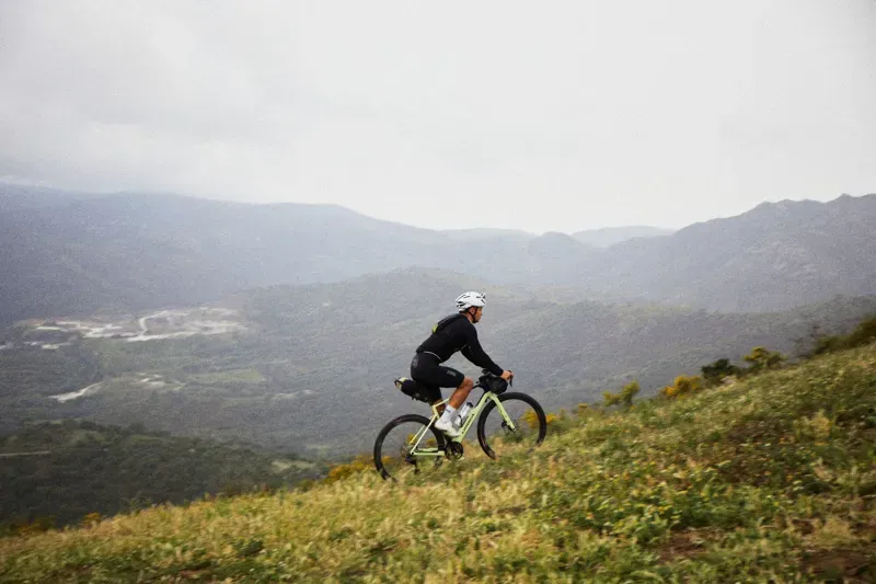 Vittoria Terreno T30 Fine Loose 700 Gravel Endurance Full Black G2.0 Tubeless Ready-3