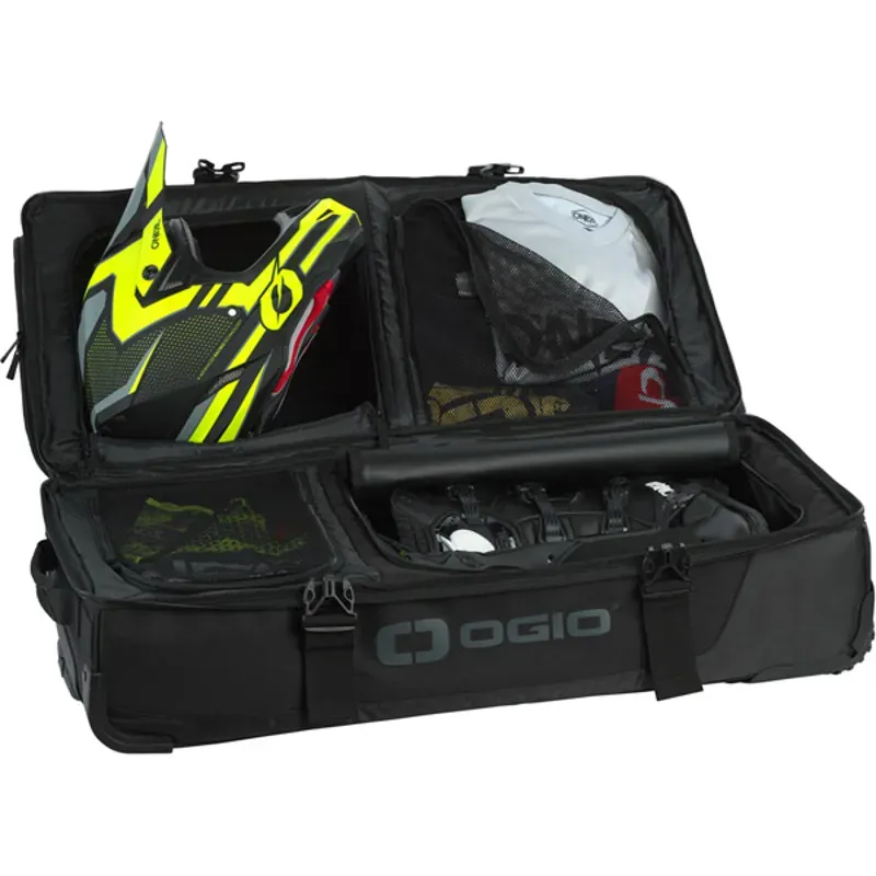 Ogio Trucker Gearbag in Black-1